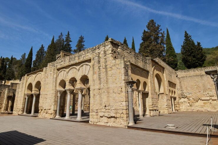 Audioguided Visit to Medina Azahara Ticket Bus - Experience