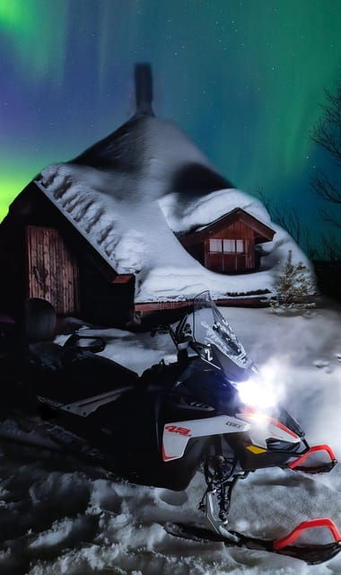 Aurora hunting photography tour - The Photography Experience