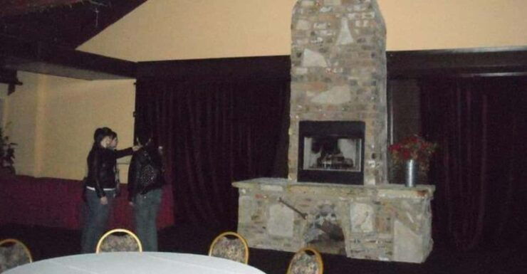 Aurora Two Brothers Roundhouse Ghost Tour - Good To Know