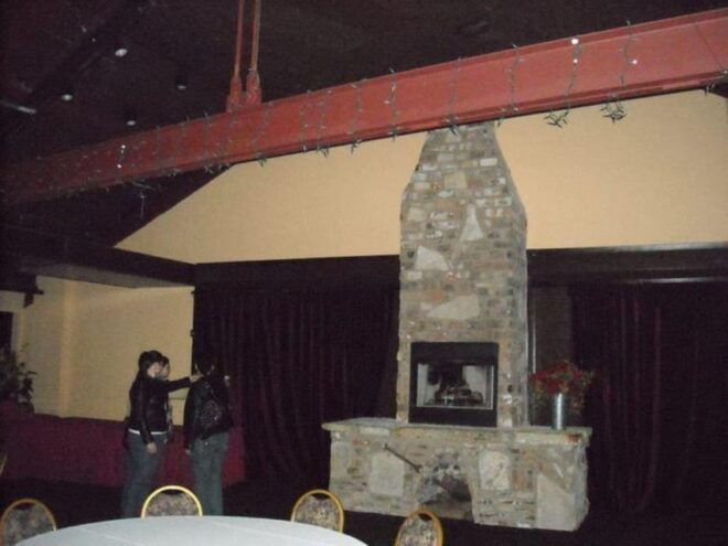 Aurora Two Brothers Roundhouse Ghost Tour - Experience Highlights