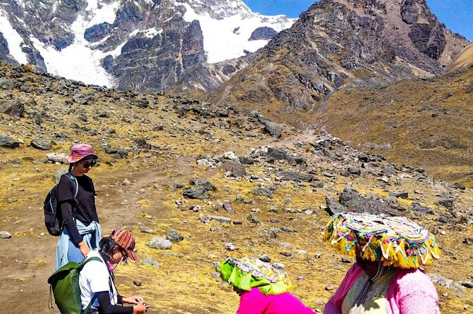 Ausangates Hike - Seven Glacial Lakes - Full Day - Transportation and Guide: Hassle-free Experience