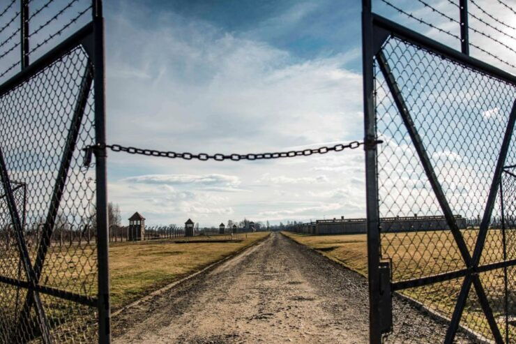 Auschwitz-Birkenau: Museum Entry Ticket With Guided Tour - Good To Know