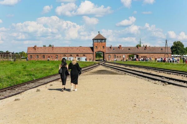 Auschwitz-Birkenau: Skip-the-Line Entry Ticket & Guided Tour - Guided Tour Highlights