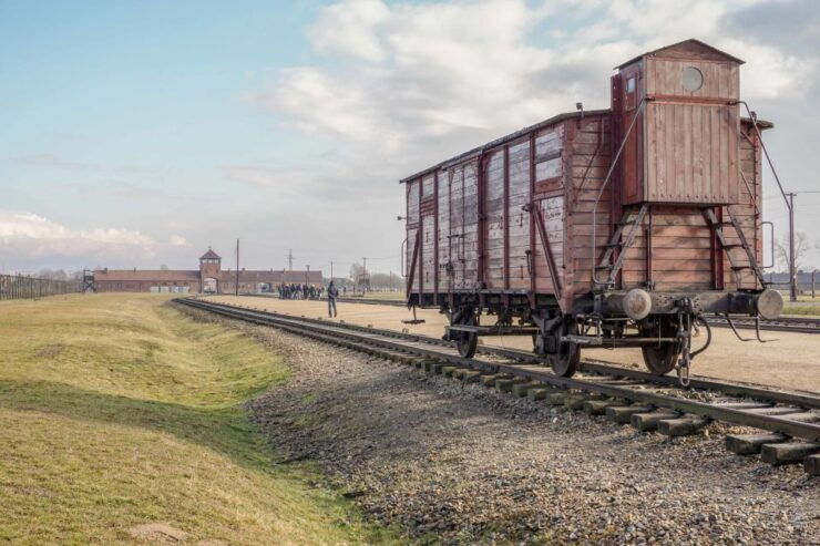 Auschwitz-Birkenau: Skip-the-Line Ticket and Guided Tour - Highlights of the Experience