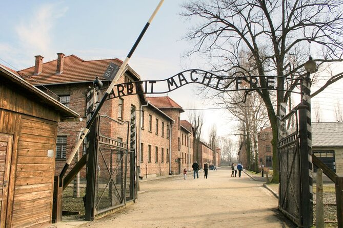 Auschwitz Birkenau Transfer and Guide With Salt Mine Combo Option - Tour Itinerary