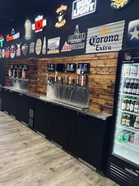 Austin: Axe Throwing - Location and Accessibility