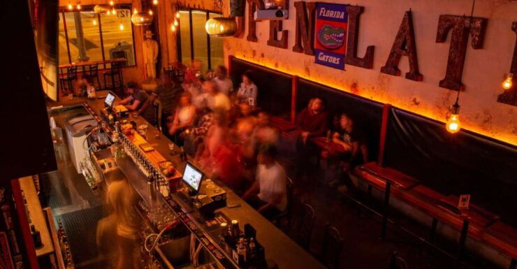 Austin Ghosts Boos and Booze Haunted Pub Crawl - Experience the Eerie Austin Spirits