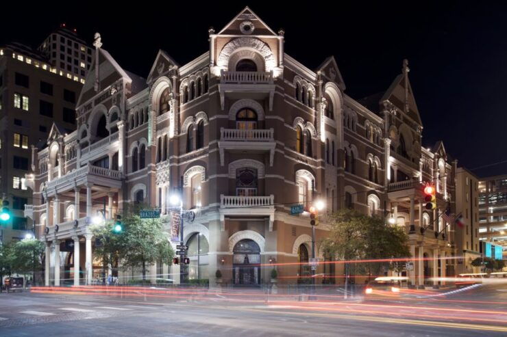 Austin: Haunted Pub Crawl Walking Tour - Booking Details