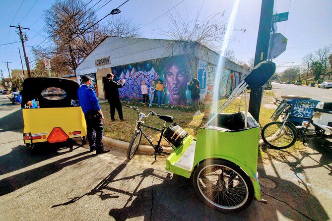Austin Mural Selfie Tour by Pedicab - Snap Instagram-worthy Selfies