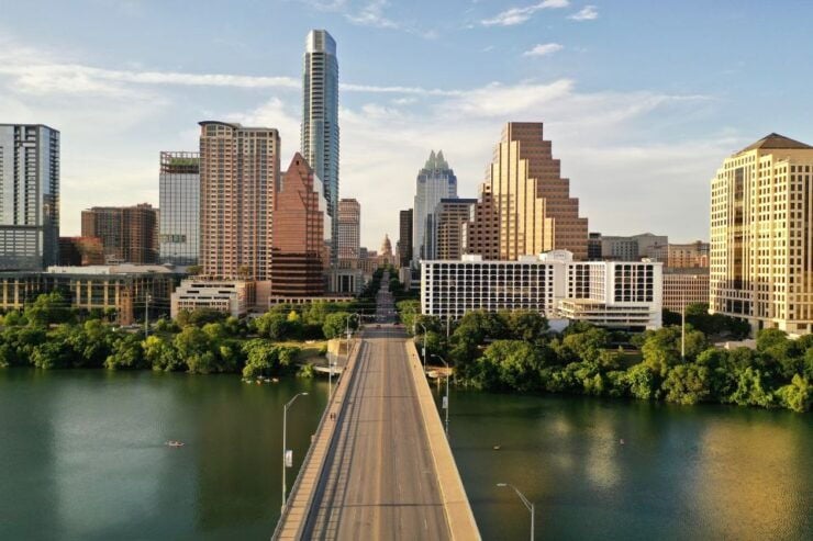 Austin: Sightseeing Tour by Minivan With Commentary - Booking Details
