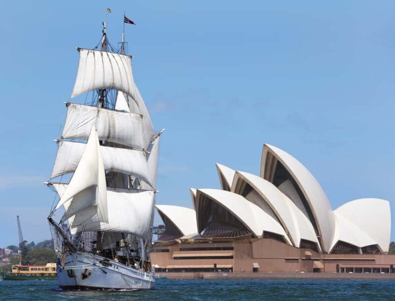 Australia Day: Tall Ships Soren Larsen Dinner & Fireworks - The Itinerary and Experience Breakdown