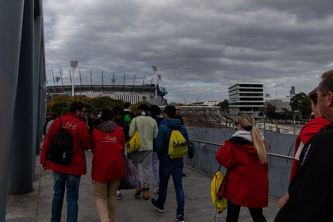 Australian Aussie Rules Football - See It Live With a Local Host - What to Expect