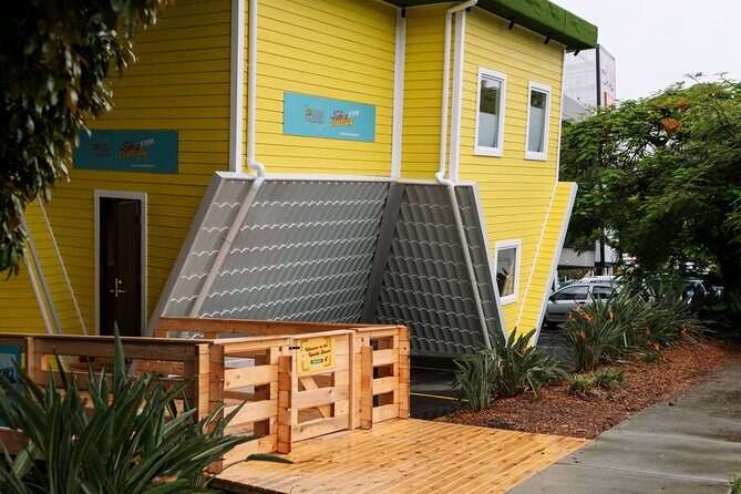 Australia's First Upside Down House Photo Experience - Good To Know