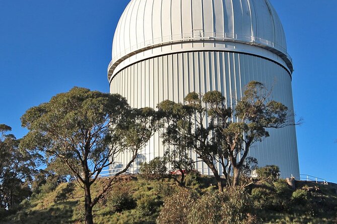 Australias Largest Telescope: A Self-Guided Tour of Siding Spring Observatory - The Sum Up
