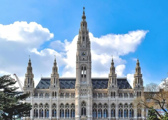 Austria: Private Tansfer From/To Vienna Airport (Vie) - Payment and Refund