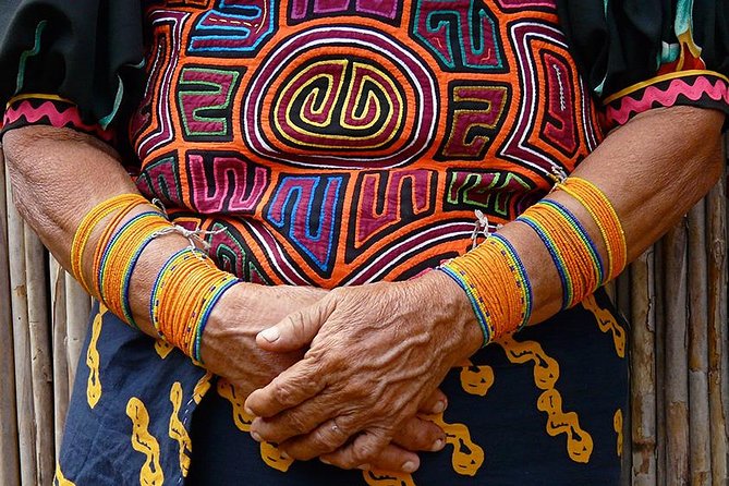 Authentic Day Tour in Indigenous Guna Village in San Blas Islands - Tour Highlights