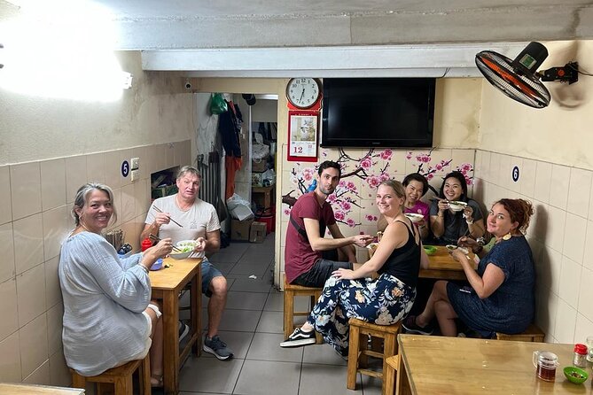 AUTHENTIC Hanoi Street Walking Foodie Tour By Night Time - Inclusions