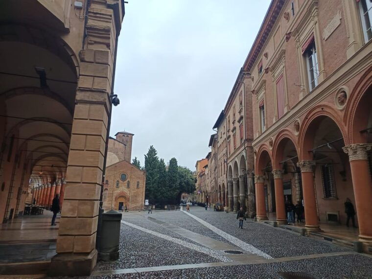 Authentic Italian Breakfast in Piazza Maggiore! - Important Information for Participants