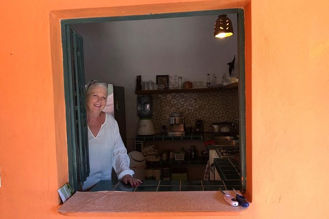 Authentic Jaliscan Cooking Class With a Local Helene in a Traditional Hacienda - Traditional Jaliscan Cuisine