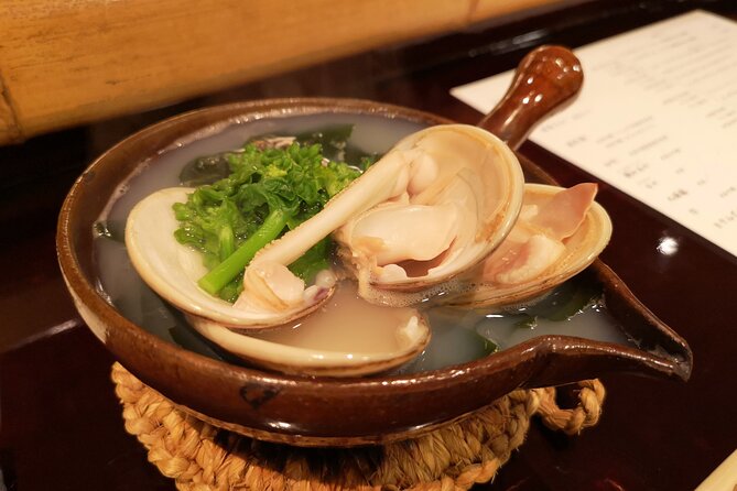 Authentic Kyoto Cuisine Tour With a Local Guide - Meeting Point and Time