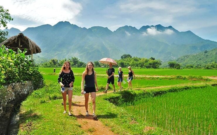 Authentic Mai Chau: Full Day Small Group Tour From Hanoi - Tour Overview