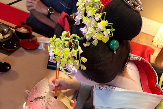 Authentic Maiko Experience in Kyoto with Bento Meal - Practical Insights: What Travelers Should Know