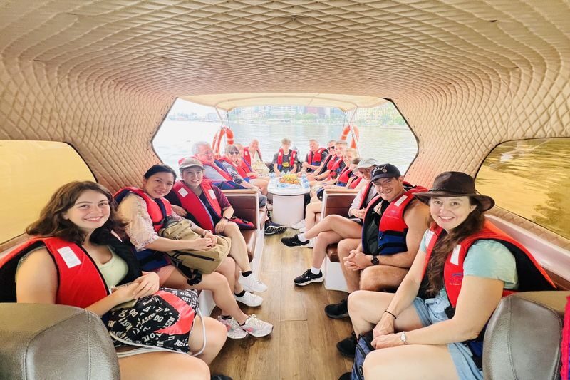 Authentic Mekong Delta to Ben Tre Tour by Luxury Speedboat - Bee farms and honey tastings