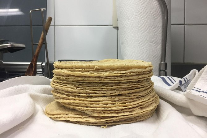 Authentic Mexican Cooking Lesson With a Gastronomic Historian in Mexico City - Pricing and Booking