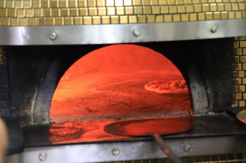 Authentic Neapolitan Pizza Lesson - Good To Know