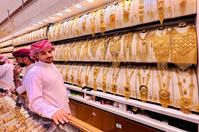 Authentic Old Dubai, Souks, Tastings & Local Boat Guided Tour - Souks and Tastings Experience