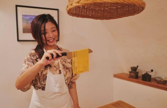 Authentic Pasta Making Class Steps From the Vatican Museums - The Cozy Kitchen Setting