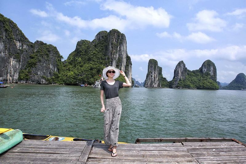 Authentic Sail Day Cruise: Ha Long Bay, Lan Ha Bay and Cat Ba Island - Who should choose this Ha Long day cruise