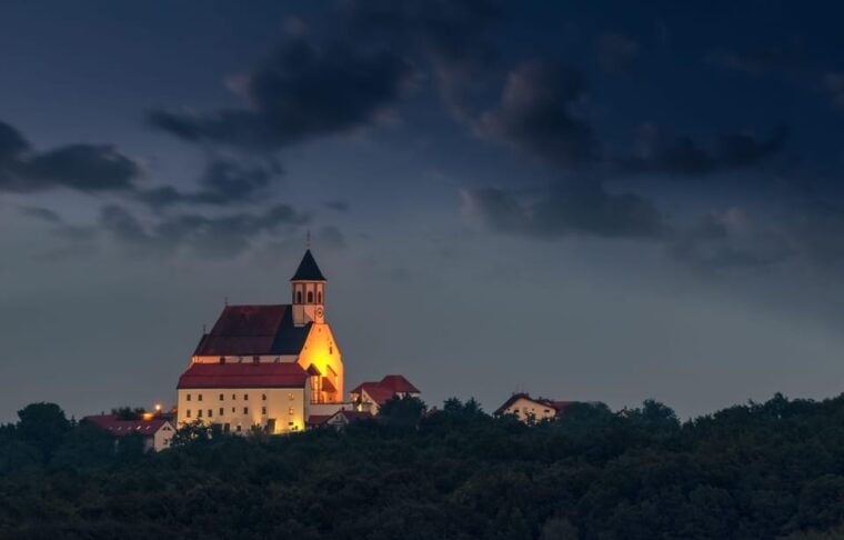Authentic Slovenia: A Mystery Travel Day Tour - Transportation and Group Dynamics
