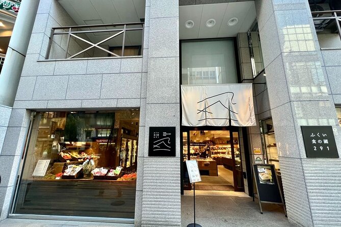 Authentic Sushi and Tour of Delicious Specialties From Japan - Culinary Souvenir Shopping Spots