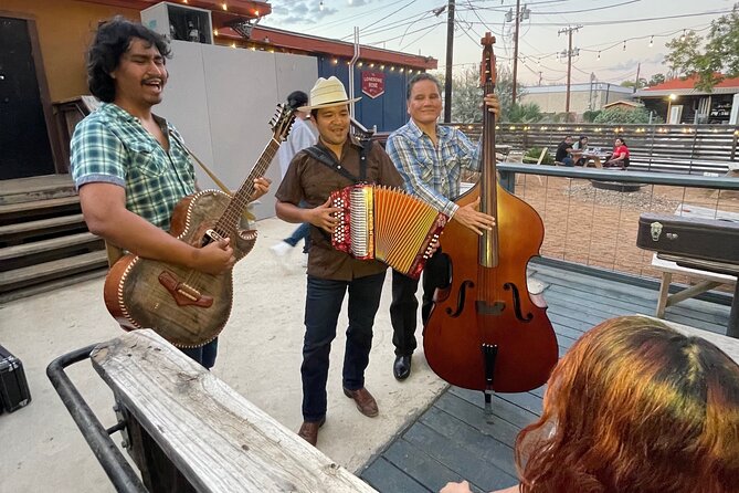 Authentic & Traditional Musial Park Serenade (trio) - Experience Highlights