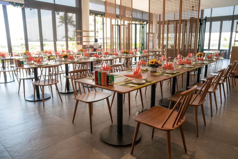Authentic Vietnamese & Western Set Menu at Oakwood Ha Long - Should you book The Market set menu?