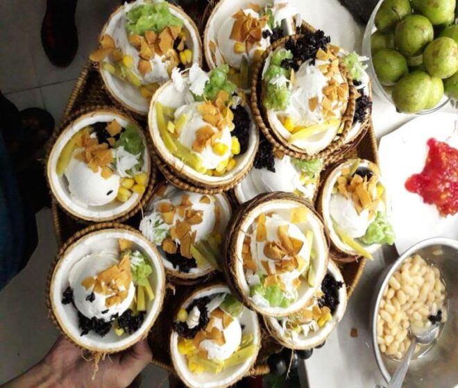 Authentic Walking Street Food Tour in Ho Chi Minh City - Cultural Insights