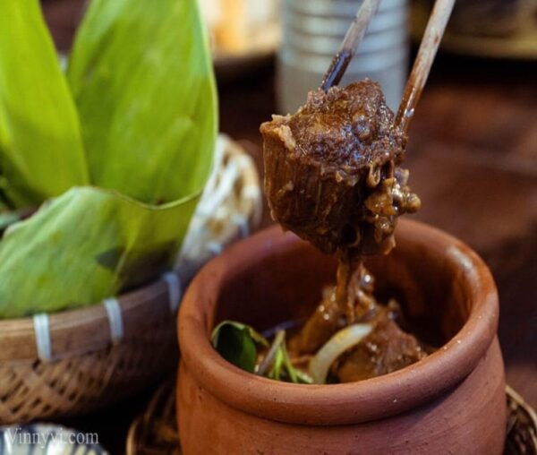 Authentic Walking Street Food Tour in Ho Chi Minh City - Customer Reviews