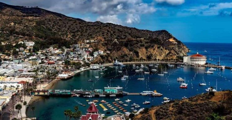 Avalon City: Sightseeing and History Tour With Audio App - Booking Details