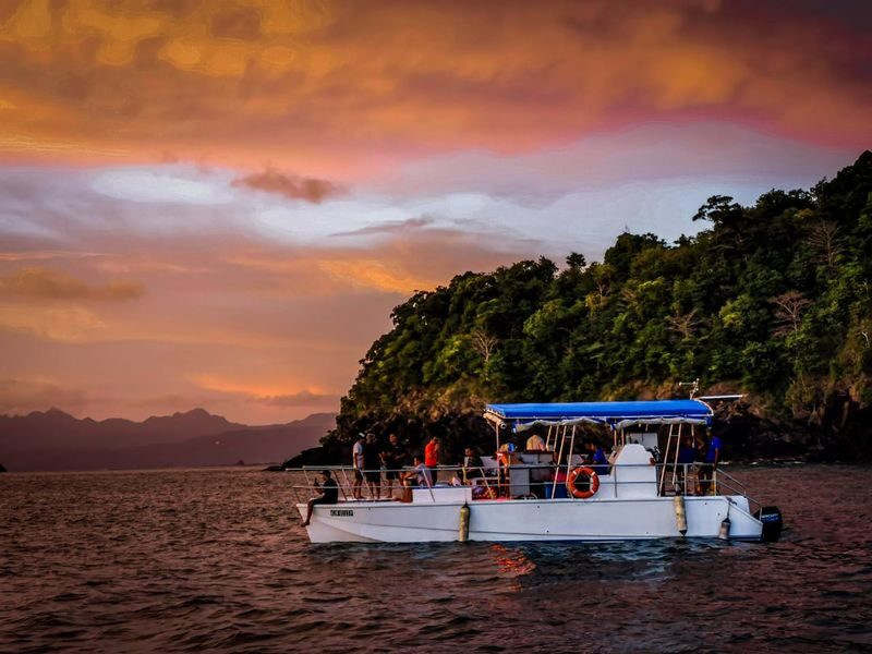 Avante Sunset Party Cruise in Langkawi - What to know before you book