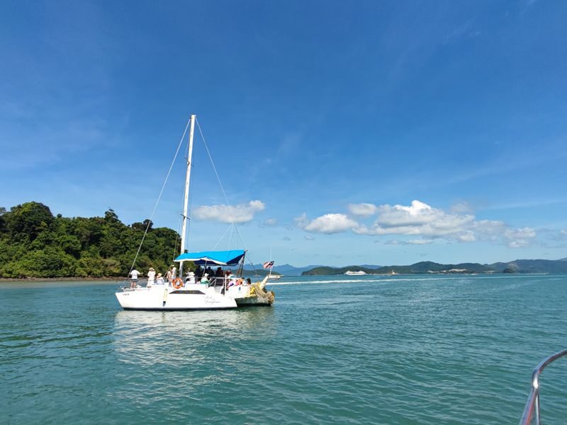 Avante Sunset Party Cruise in Langkawi - A sunset cruise with more to do than watch the sky