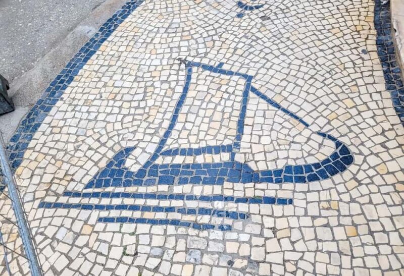 Aveiro City Tour: Private day trip with tickets included. - Starting Point: Easy & Convenient Pick-up