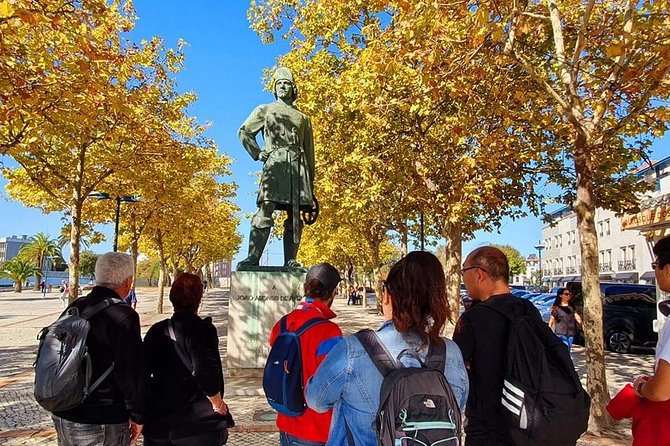 Aveiro & Costa Nova Half Day Tour From Porto With Moliceiro River Cruise - Tips for Travelers