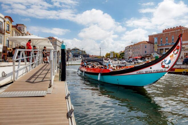 Aveiro: Scenic Guided Boat Tour - Full Description