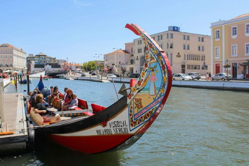 Aveiro: Traditional Moliceiro Boat Tour - What to Expect from the Aveiro Moliceiro Tour