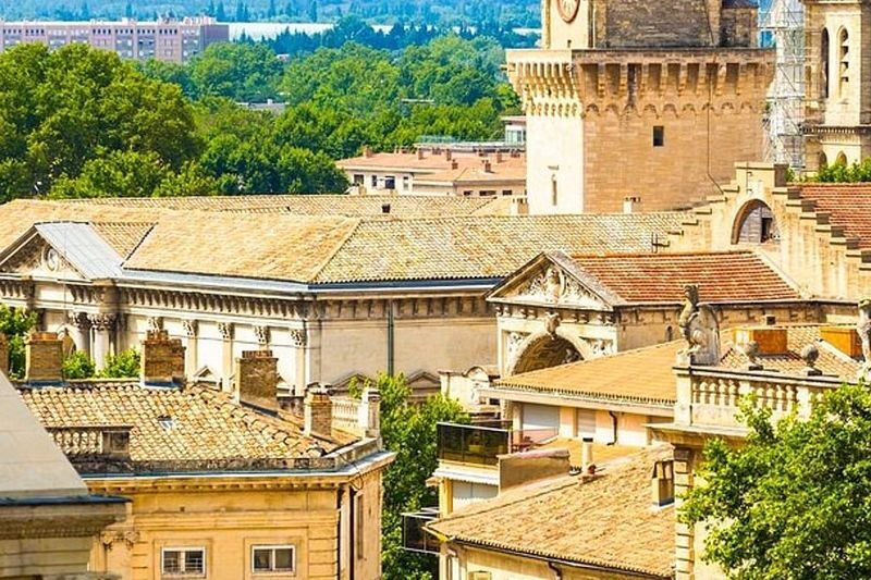 Avignon and Popes Palace Walking Tour - Wandering to Place de l’Horloge