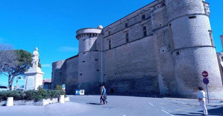 Avignon: Half-Day in 3 Villages of Provence - Discover Traditional Villages