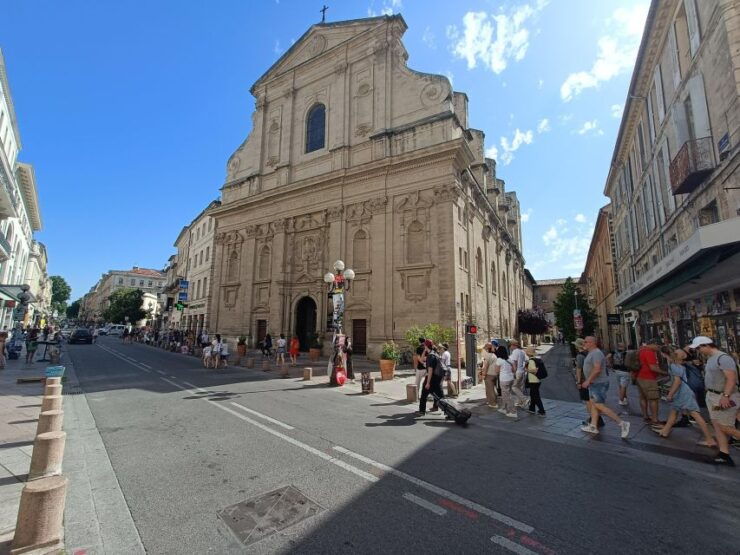 Avignon : Half-Day Walking Tour With Private Guide - Good To Know