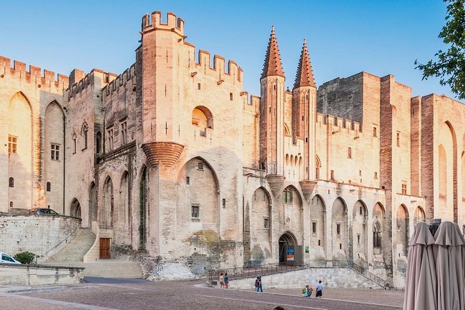 Avignon, Les Baux, St Remy and Arles From MARSEILLE - Directions and Meeting Point