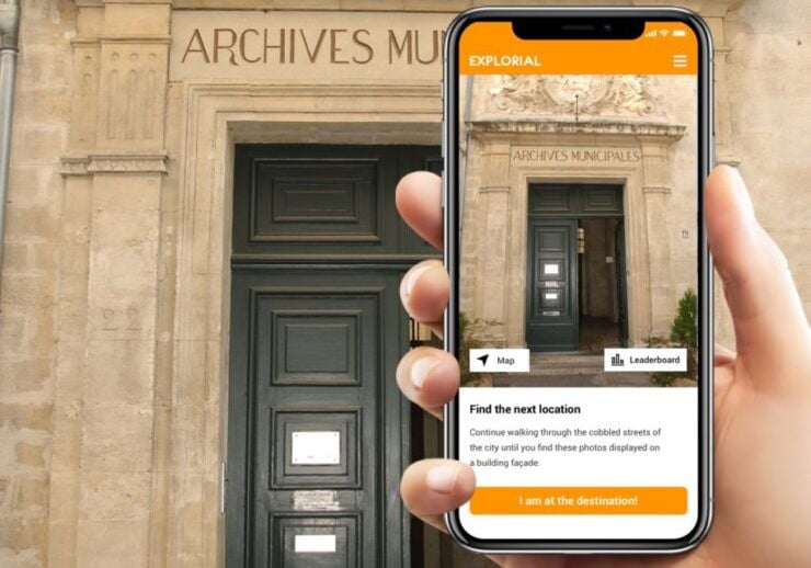 Avignon Scavenger Hunt and Sights Self-Guided Tour - Experience